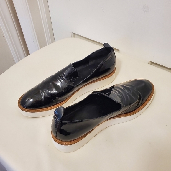 VINCE SANDERS BLACK PATENT LEATHER PLATFORM LOAFERS SIZE 10M - Picture 2 of 14